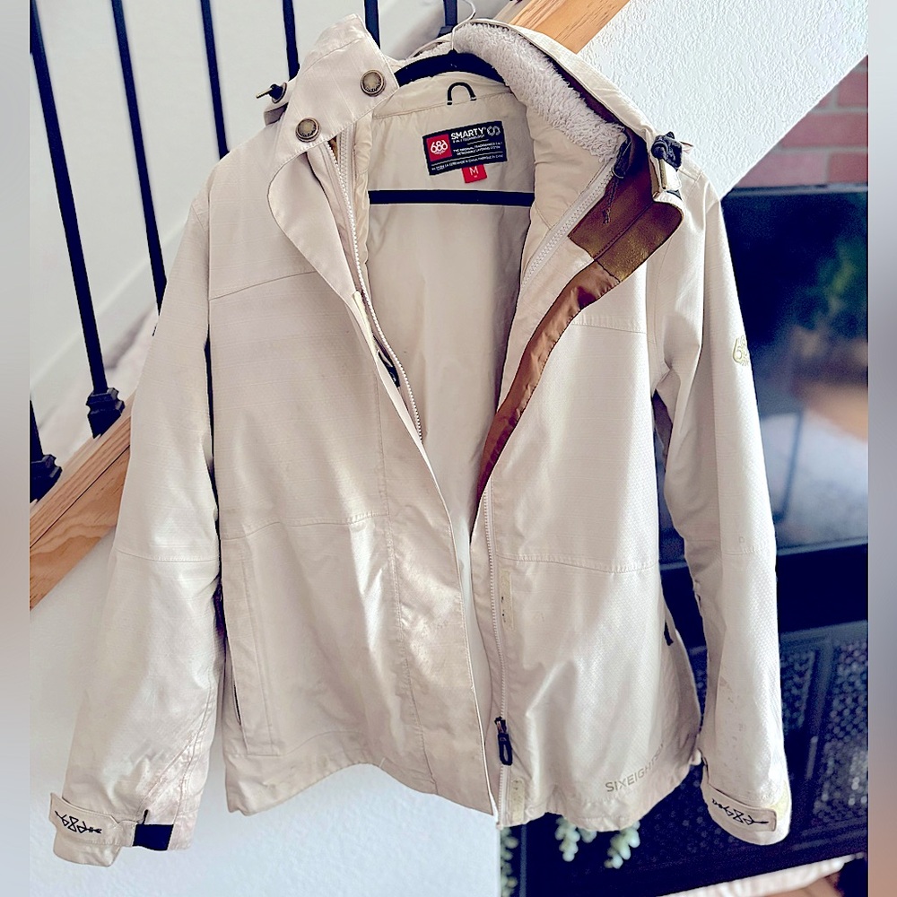686 Women’s Smarty 3 in 1 Snow Jacket Size Medium